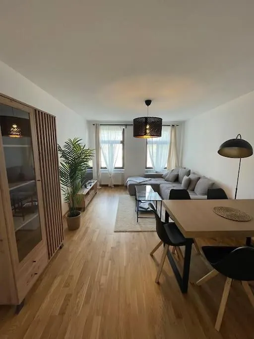 Appartement #Modernes Wohnen Im Historischen Altbau 3 Og Links à Leipzig